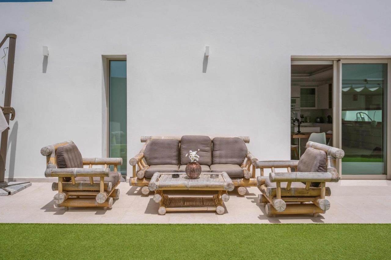 Elegante Y Moderna Villa Miami Адехе Экстерьер фото